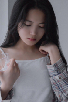 年轻的姐姐在线播放